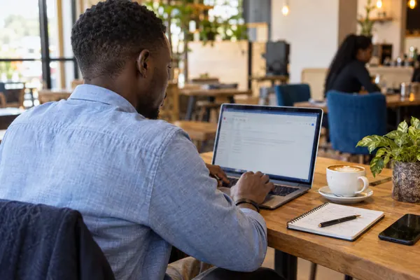 Applicant preparing a job application email